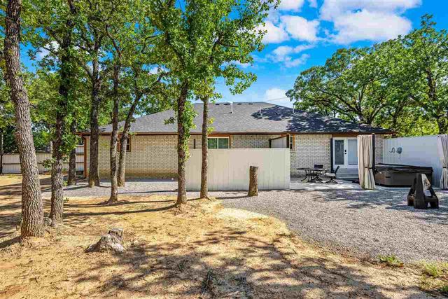 764 East Lake, Lawton, OK 73507