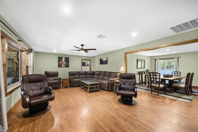 764 East Lake, Lawton, OK 73507