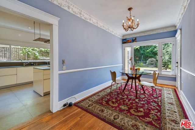 1614 Virginia Road, Los Angeles, CA 90019