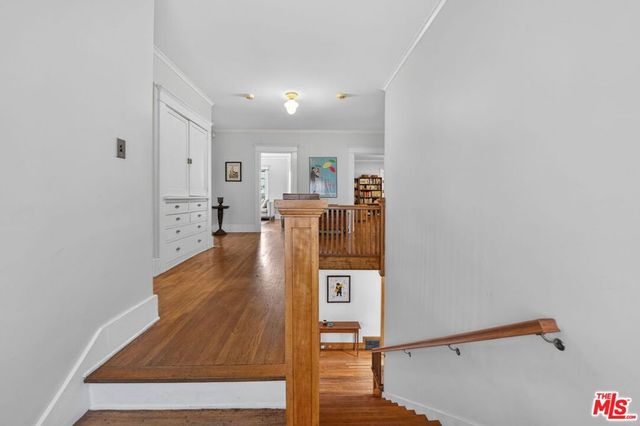 1614 Virginia Road, Los Angeles, CA 90019