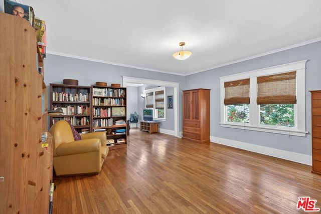 1614 Virginia Road, Los Angeles, CA 90019