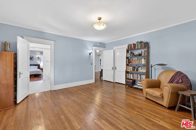 1614 Virginia Road, Los Angeles, CA 90019