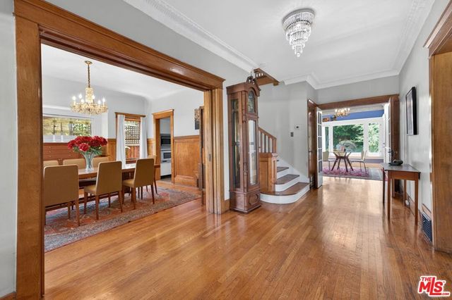 1614 Virginia Road, Los Angeles, CA 90019