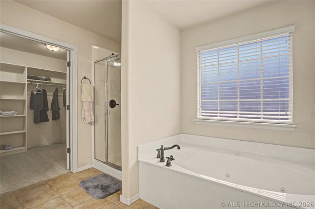 12528 S Date Street, Jenks, OK 74037