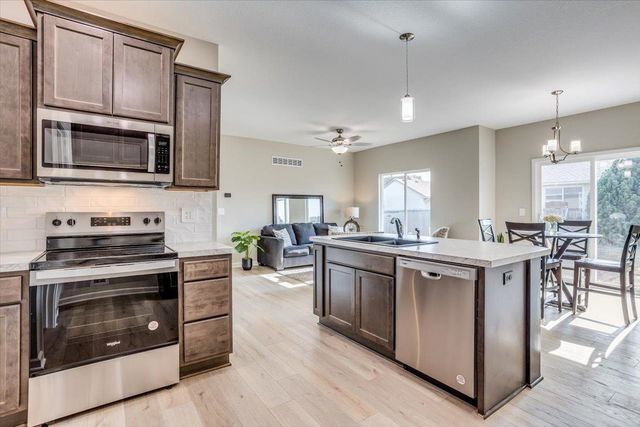 2701 N Mainsgate Dr, Augusta, KS 67010