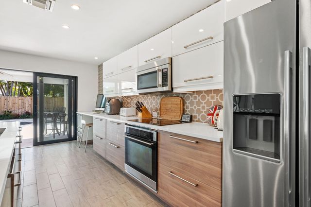 1812 Juno Isles Boulevard, North Palm Beach, FL 33408