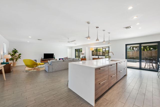 1812 Juno Isles Boulevard, North Palm Beach, FL 33408