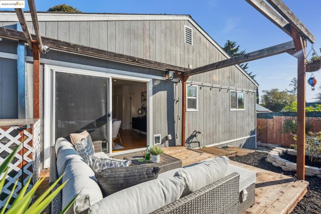 3471 Morcom Ave, Oakland, CA 94619