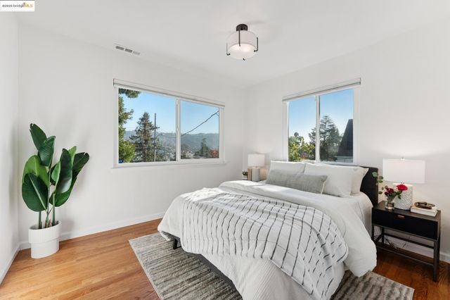 3471 Morcom Ave, Oakland, CA 94619