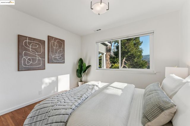 3471 Morcom Ave, Oakland, CA 94619