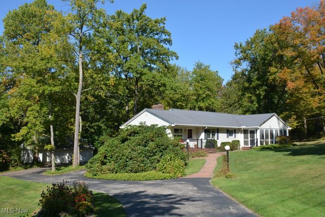 13170 Caves Road, Chesterland, OH 44026