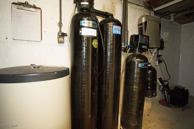 13170 Caves Road, Chesterland, OH 44026