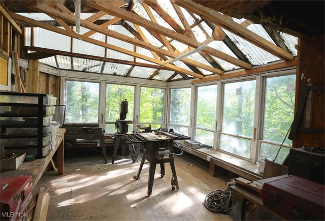 13170 Caves Road, Chesterland, OH 44026