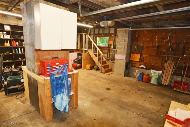 13170 Caves Road, Chesterland, OH 44026