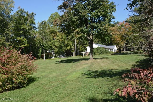 13170 Caves Road, Chesterland, OH 44026