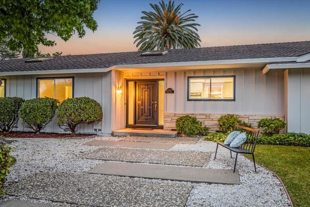 12315 OBRAD Drive, Saratoga, CA 95070