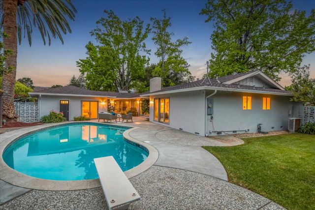 12315 OBRAD Drive, Saratoga, CA 95070