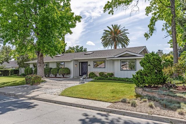12315 OBRAD Drive, Saratoga, CA 95070