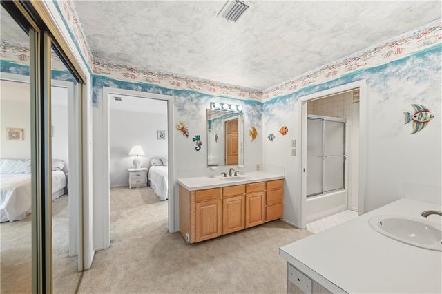 305 Marina Dr, Port Aransas, TX 78373