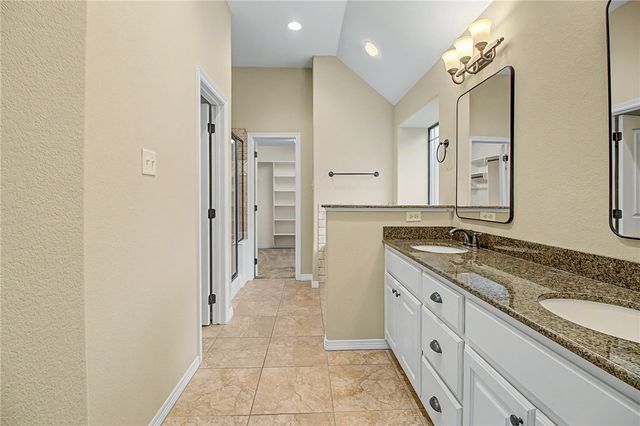 132 Roucourt Loop, College Station, TX 77845