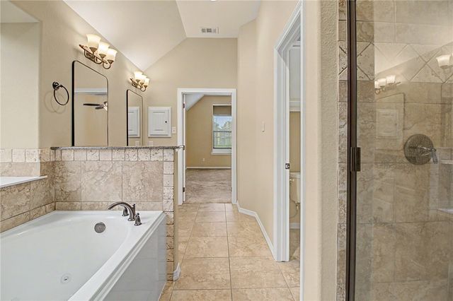 132 Roucourt Loop, College Station, TX 77845