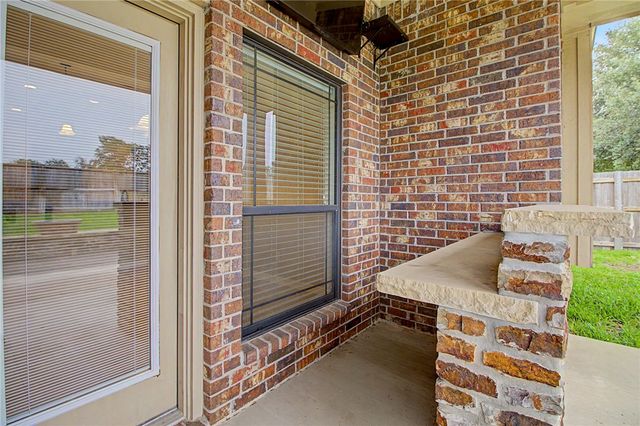 132 Roucourt Loop, College Station, TX 77845