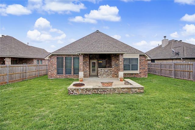 132 Roucourt Loop, College Station, TX 77845