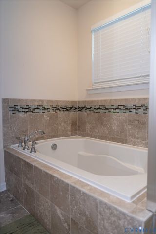 1525 Miners Trail Rd, Chesterfield, VA 23114