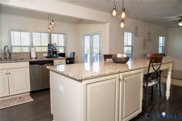 1525 Miners Trail Rd, Chesterfield, VA 23114