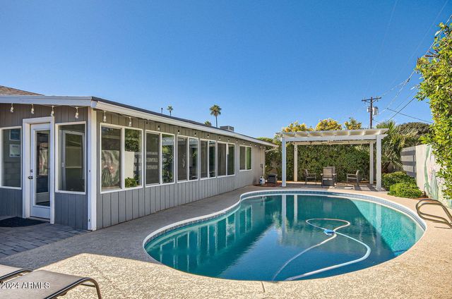 8310 E DEVONSHIRE Avenue, Scottsdale, AZ 85251