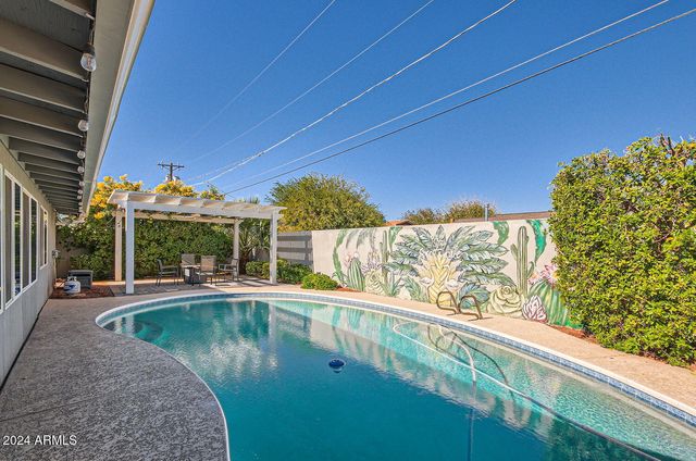 8310 E DEVONSHIRE Avenue, Scottsdale, AZ 85251