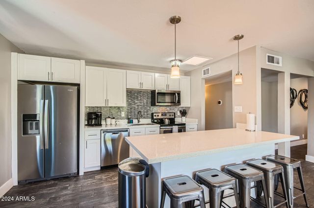 8310 E DEVONSHIRE Avenue, Scottsdale, AZ 85251