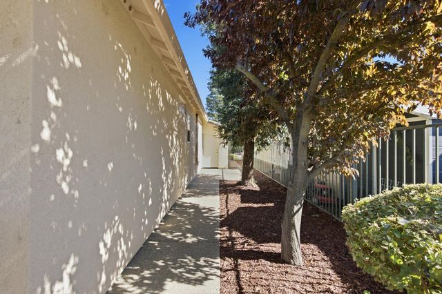 600 Waterfield Ct, Lincoln, CA 95648