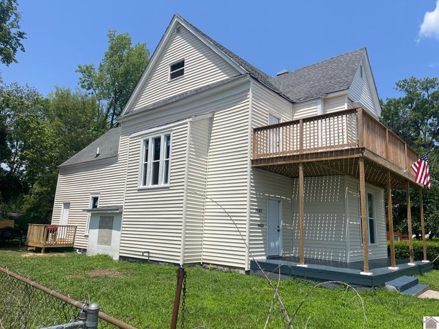 1647 Jefferson ST, Paducah, KY 42001