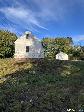 72 North Road, East Windsor, CT 06088