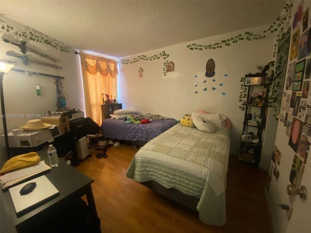 7075 NW 186th St C207, Hialeah, FL 33015