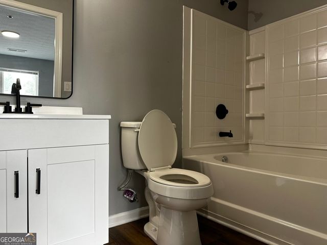 9302 Fairington Ridge Circle, Lithonia, GA 30038