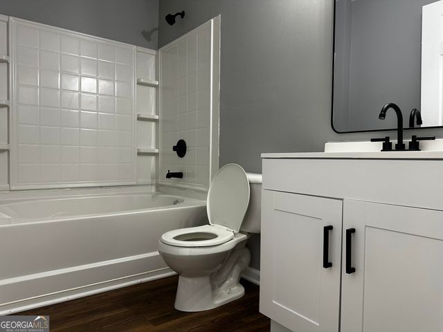 9302 Fairington Ridge Circle, Lithonia, GA 30038