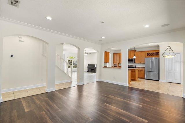 7402 WINDING LAKE CIRCLE, Oviedo, FL 32765