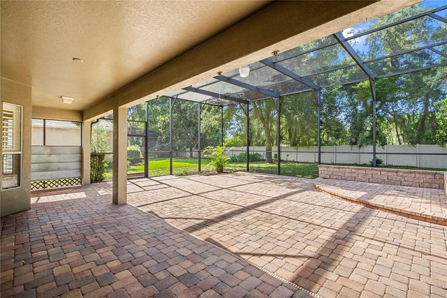 7402 WINDING LAKE CIRCLE, Oviedo, FL 32765