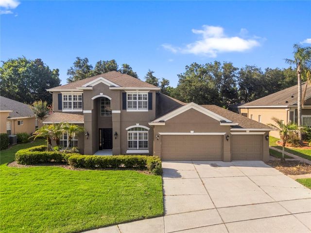 7402 WINDING LAKE CIRCLE, Oviedo, FL 32765