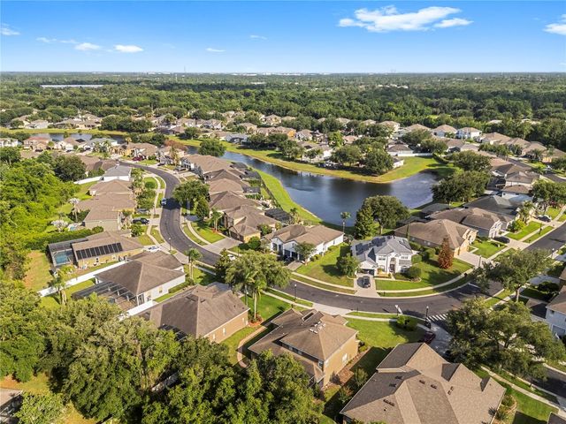 7402 WINDING LAKE CIRCLE, Oviedo, FL 32765