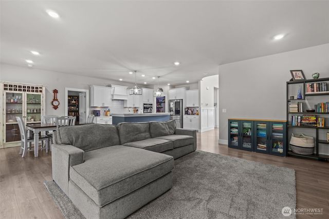 4518 Olympus Loop, Gig Harbor, WA 98332