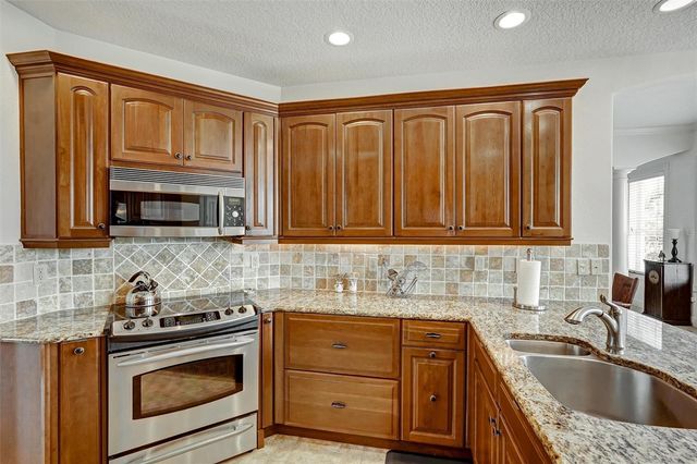 5110 MANORWOOD DRIVE 3D, Sarasota, FL 34235