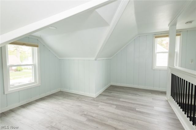 241 Inwood Boulevard, Avon Lake, OH 44012