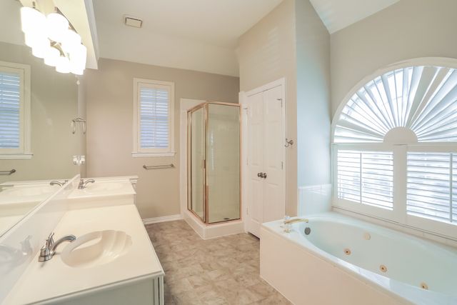 311 Riverwalk Lane, Irving, TX 75063