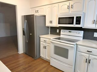 1807 W Swan Street, Springfield, MO 65807