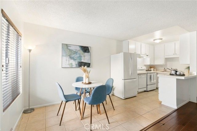 10472 Caminito Rimini, San Diego, CA 92129