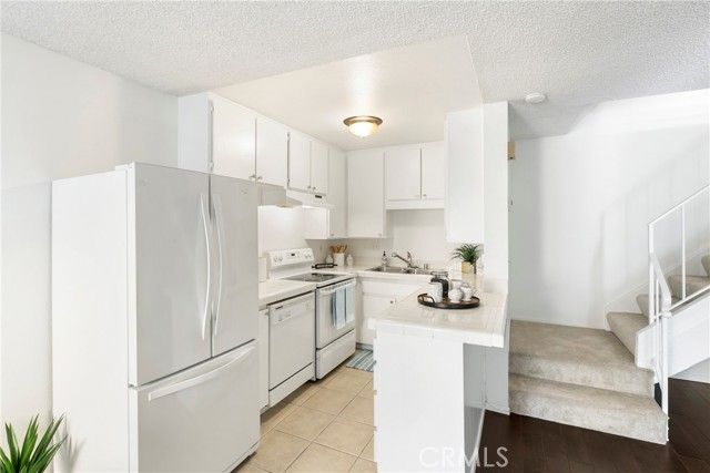 10472 Caminito Rimini, San Diego, CA 92129
