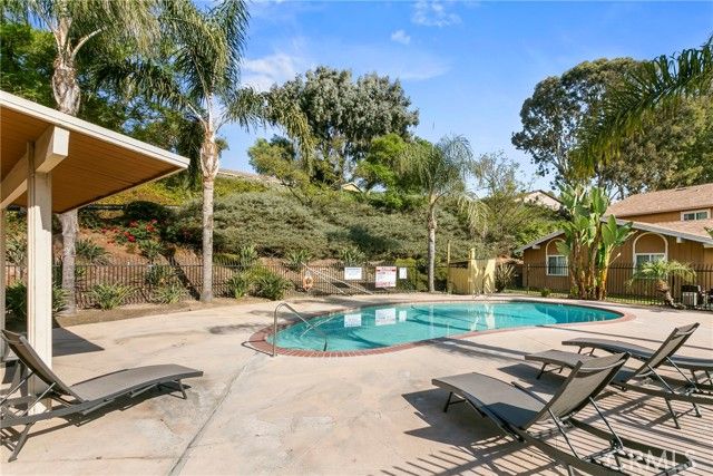 10472 Caminito Rimini, San Diego, CA 92129